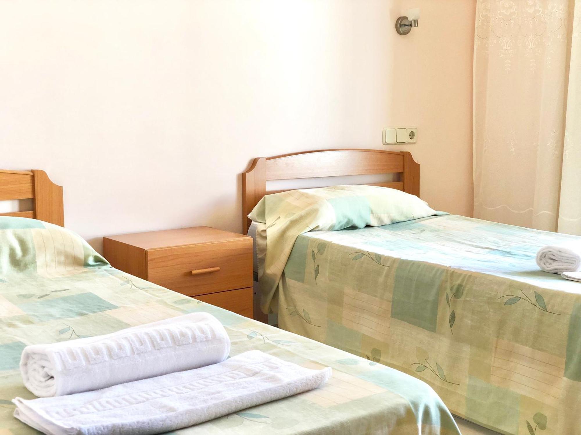 Apartamentos Benet ロザス エクステリア 写真