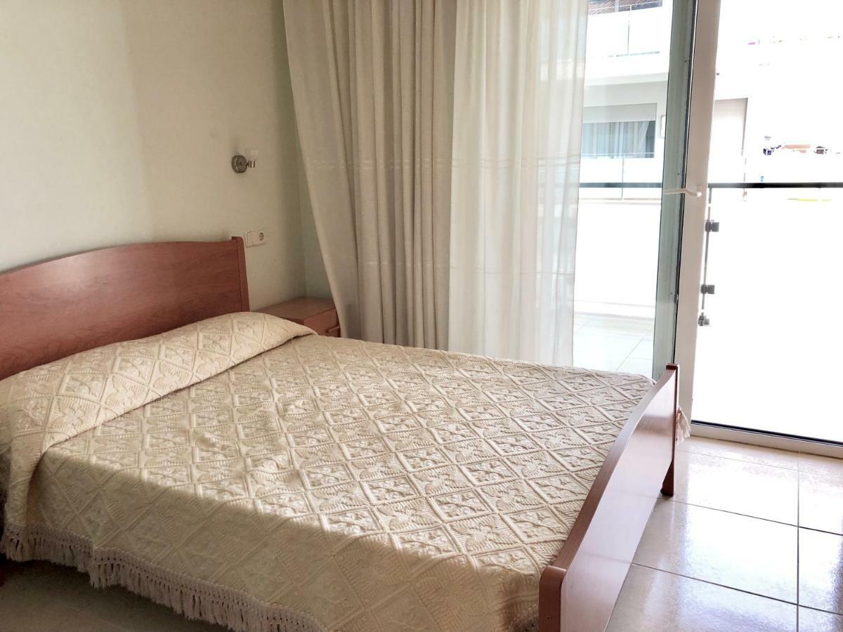 Apartamentos Benet ロザス エクステリア 写真